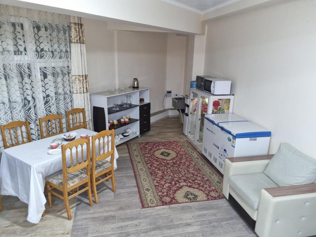بيشكيك Da! Hotel المظهر الخارجي الصورة